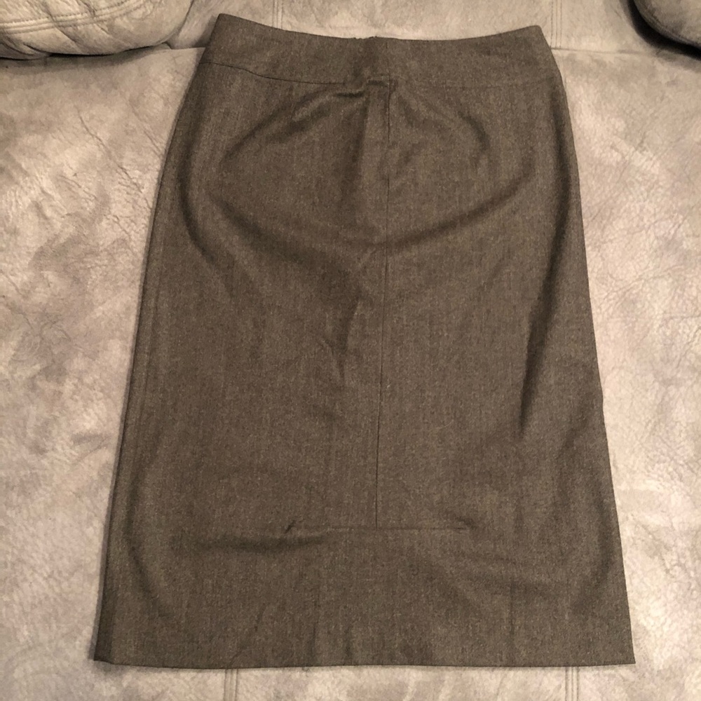 Theory Wool Pencil Skirt Gray Size 2
